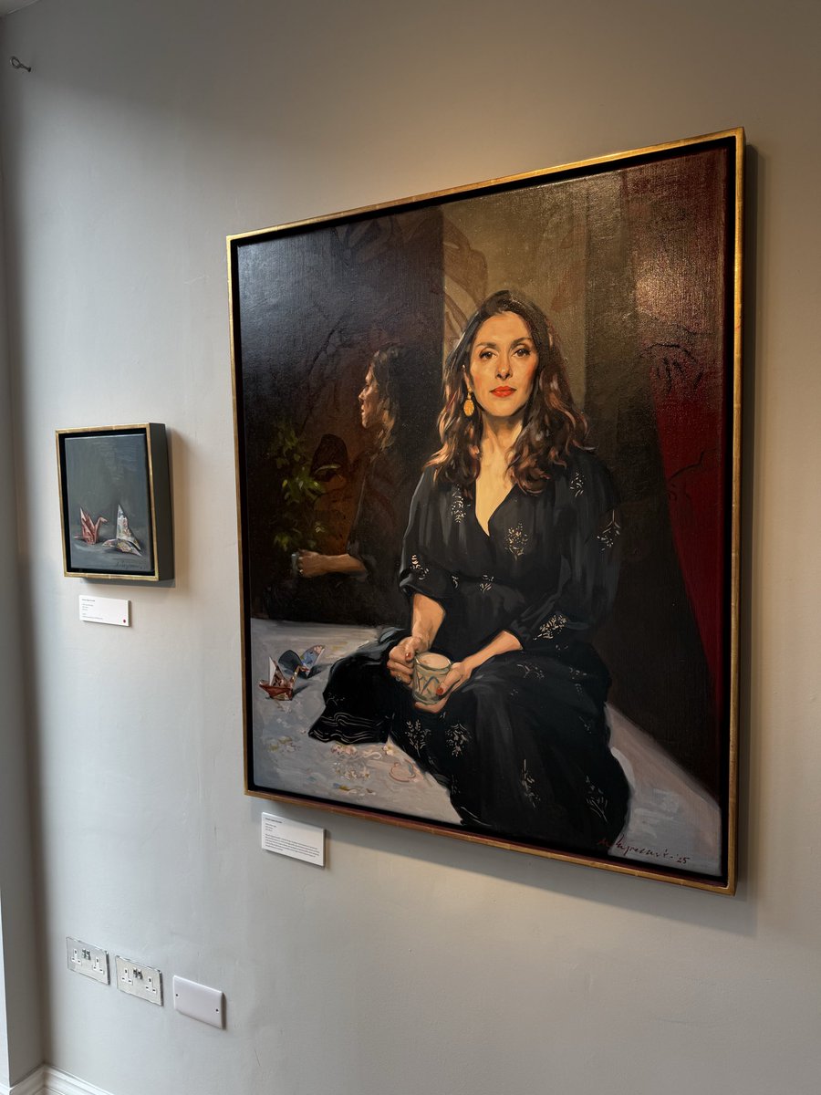 Eleanor Roper tweet media