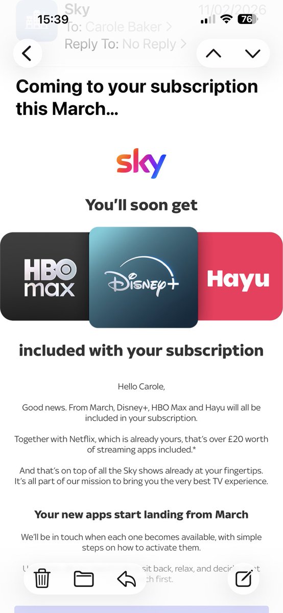 Carole Baker tweet media