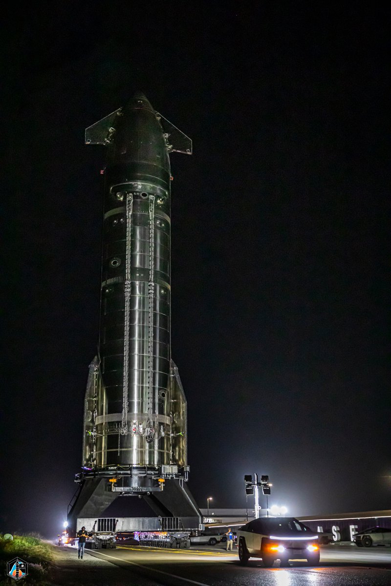 Starbase Surfer tweet media