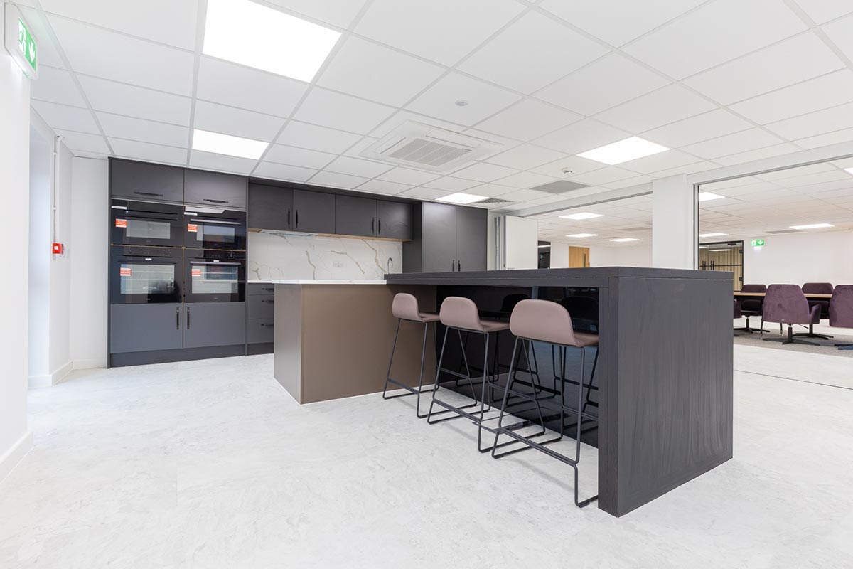 Inside Avanta UK’s office &amp; lab fit-out for Brenntag, the world’s largest chemical distributor.
A tailored innovation space designed for Brenntag’s Food &amp; Nutrition Division.
See the project 👉
avantauk.com/office-lab-fit…