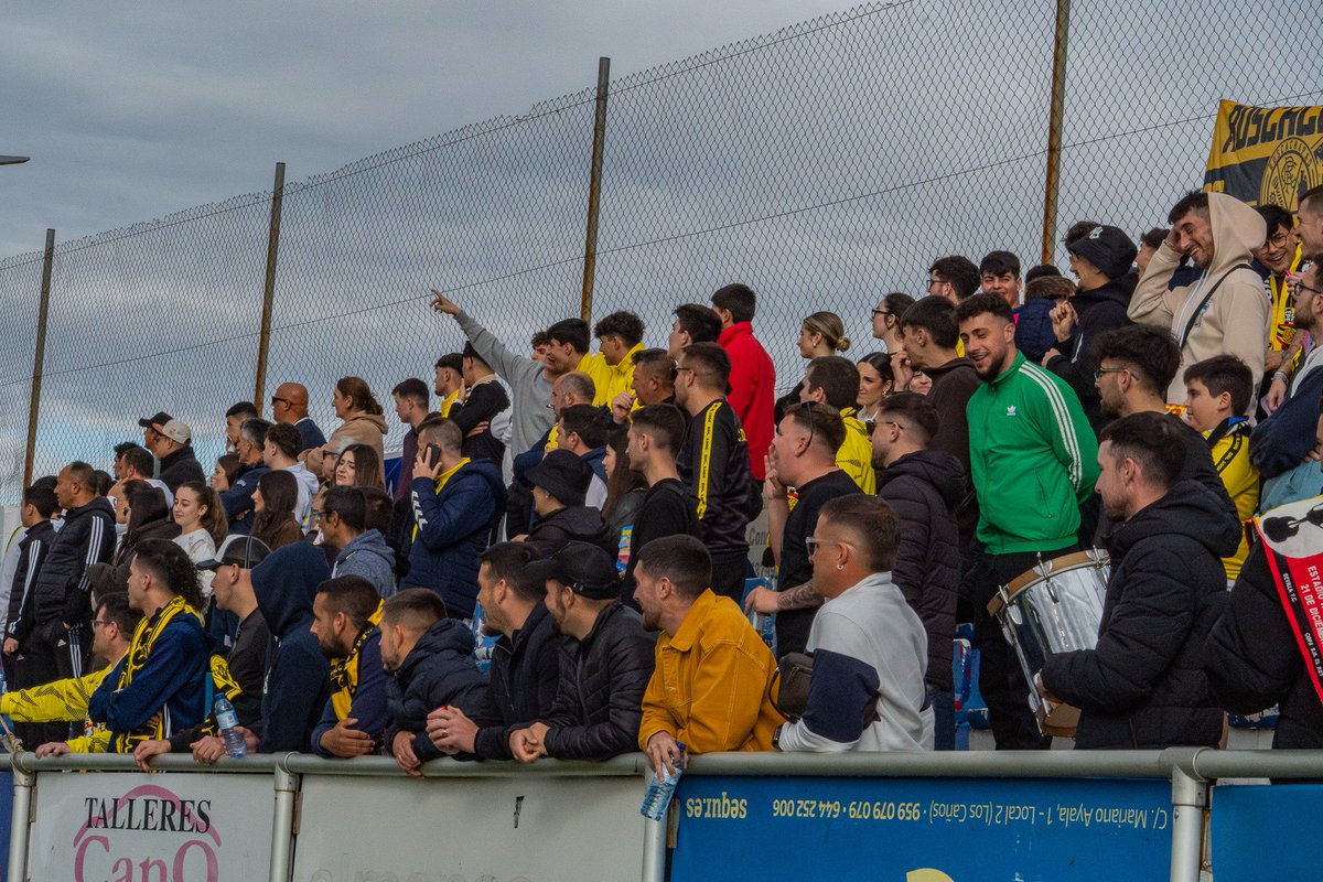 AurinegroFrente's tweet photo. ¡ Otra vez mi San Roque otra vez vengo a verte, otra vez con los míos otra vez con el Frente!

Bollullos - San Roque 

08/03/2026 https://t.co/Y0ZO6dCh1T