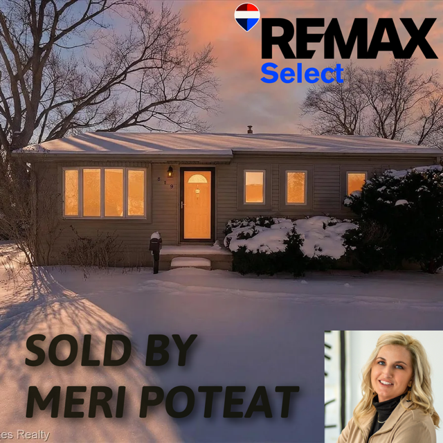andreafickhomes's tweet photo. 🎉Congrats to Meri Poteat and her buyers on the sale of their dream house!

#merisoldit #andreafickhomes #remaxhustle https://t.co/vrx2vjhMRZ