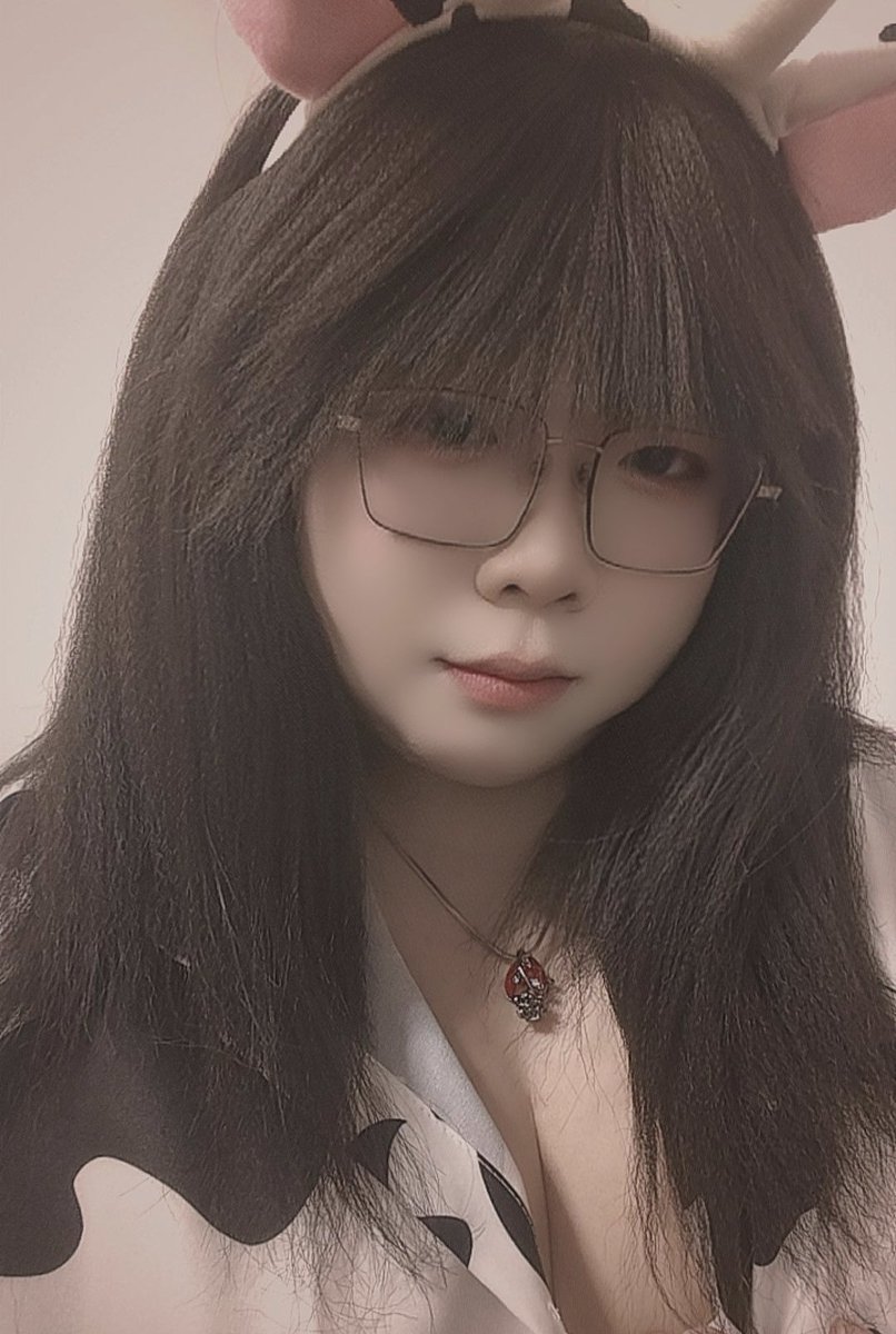 露澈luce tweet media