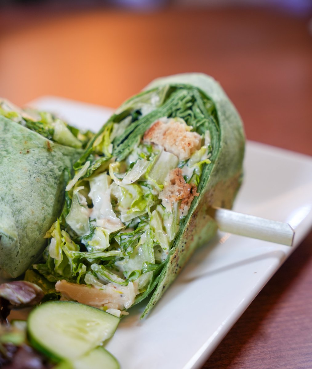 SeedandBeanMkt's tweet photo. Crisp romaine, parmesan, and creamy Caesar dressing wrapped up in a fresh tortilla.
Simple, classic, and seriously good. Add grilled chicken to take it to the next level.
#LunchTime #FoodieFinds #WrapLover #FreshEats #LunchIdeas https://t.co/FODUyZ3MkB