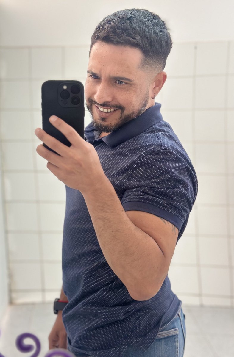 Donde ha espejo hay foto 🙌🏻🥵
