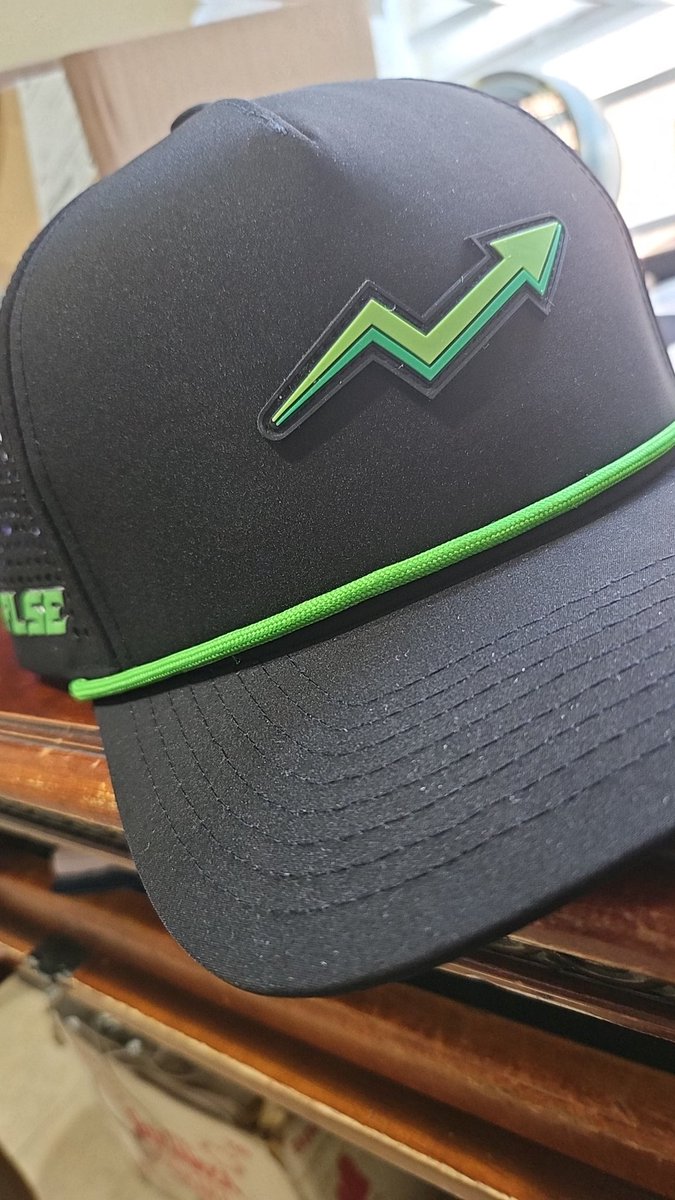 𝐓 𝐇 𝐄 𝐎 tweet media