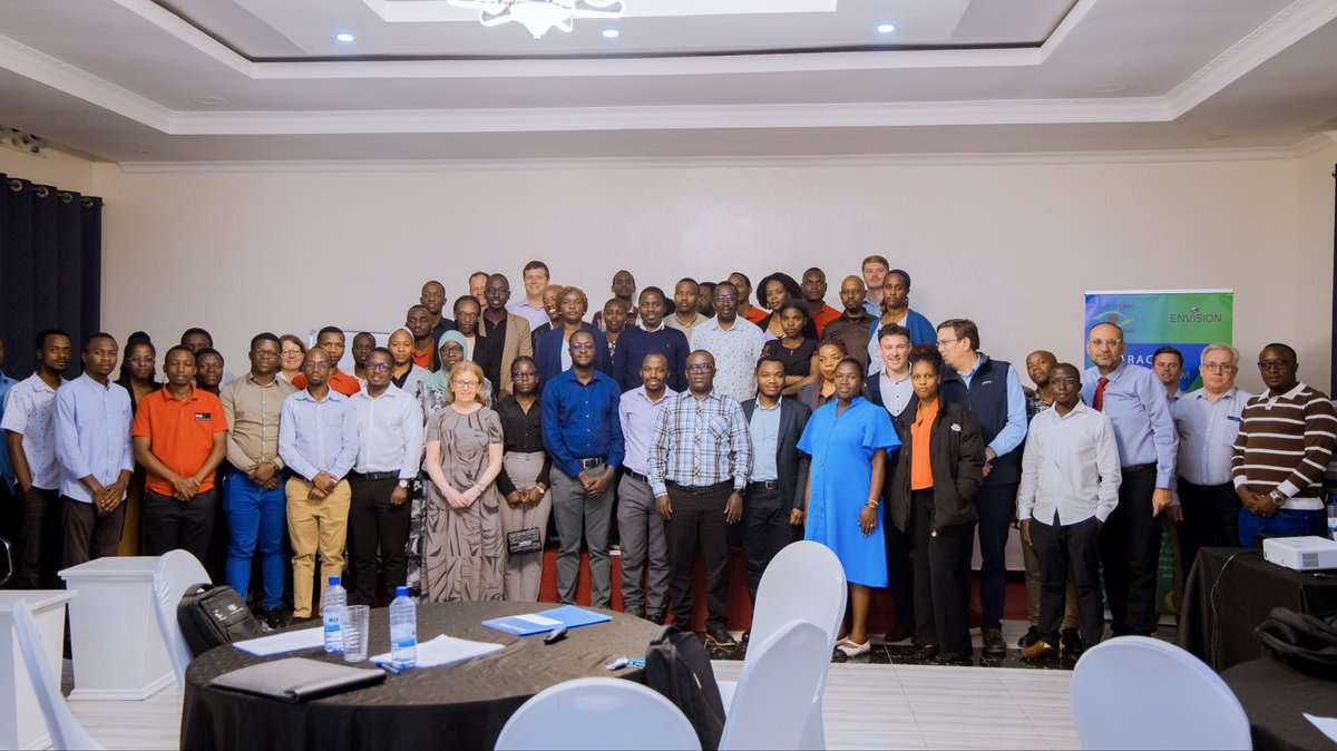 RIIO School of Ophthalmology tweet media