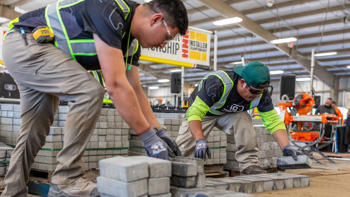 Equip Exposition tweet media