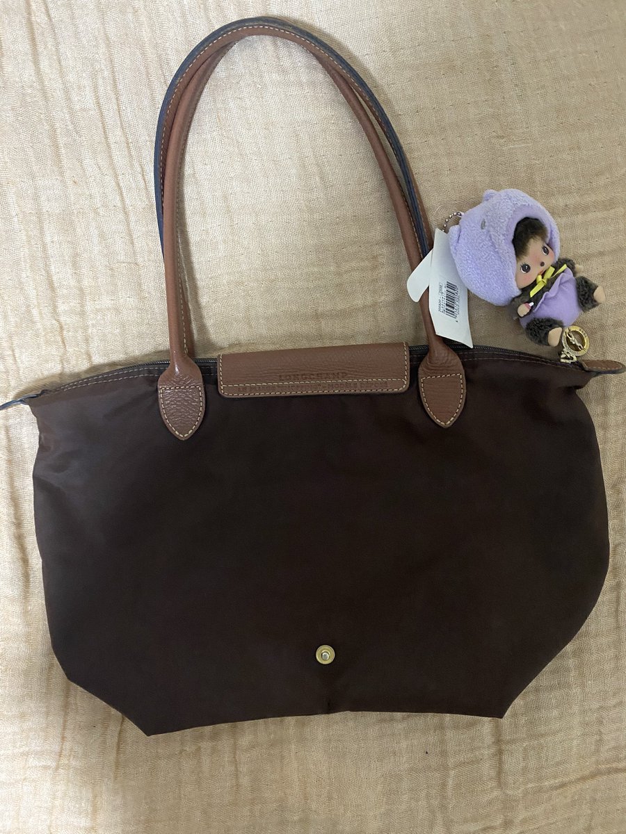 imysaiwfe's tweet photo. 👛Longchamp s(m)long ebony
ผ้านิ่มลง อะไหล่ตรงซิปลอกนิดหน่อย ดูเพิ่มเติมได้คับ
มีกระเป๋าคู่ใจใบใหม่แยะ &amp; เคยปล่อยละขายไม่ออกเลยขอปล่อยถุกๆน้า

price 999.- 

#ส่งต่อlongchampแท้ #longchampthailand #longchampsecond #ส่งต่อlongchamp #ส่งต่อแบรนด์เนม #ส่งต่อกระเป๋ามือสอง https://t.co/keDMtYBkol