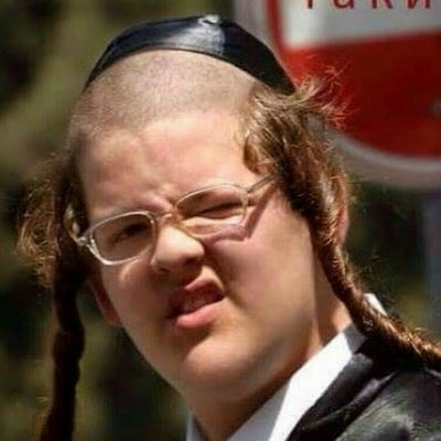 Laborat0ry's tweet photo. @Rrodgers94 @ButeauBoby @goddek @MaxNordau @nikitabier I gotta apologize for the last picture I was totally wrong but i did manage to find the correct one. Found you! https://t.co/L3MZeS6WeO