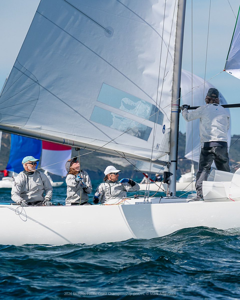 EtchellsClass's tweet photo. 5️⃣2️⃣ joining us so far in San Diego for the 2026 Worlds Event. 4️⃣0️⃣ flying the Stars and Stripes, taking full advantage of an American host year. Going back a decade here are the previous 🥇 winners of our Etchells Fleet World Championships.

Who is ready to take the 👑 ? https://t.co/sbL672OV1B