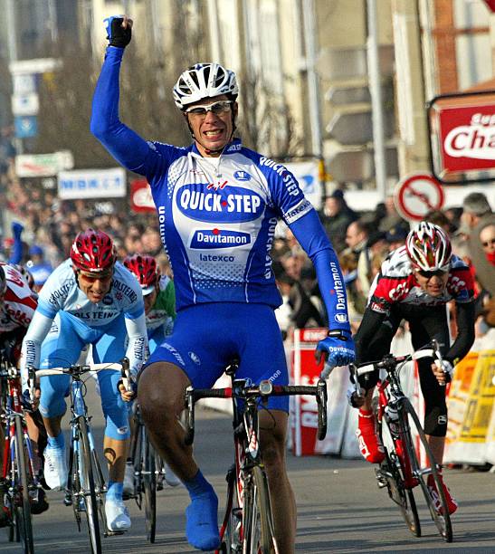 ammattipyöräily tweet media