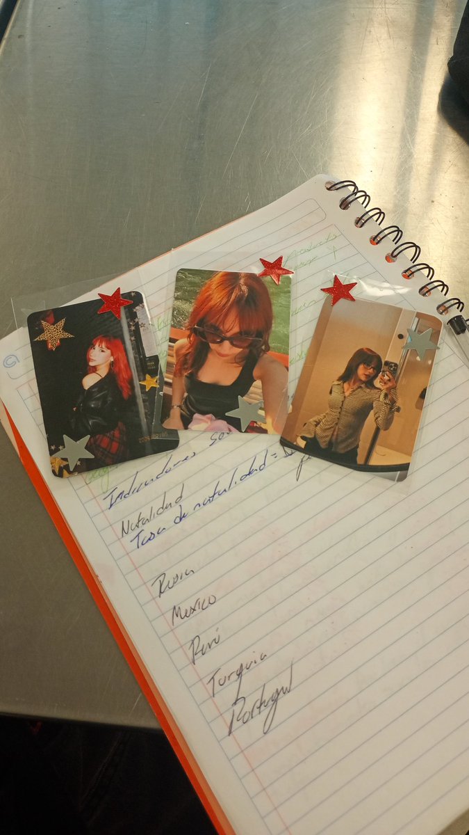 ☆L𐌴x☆ tweet media