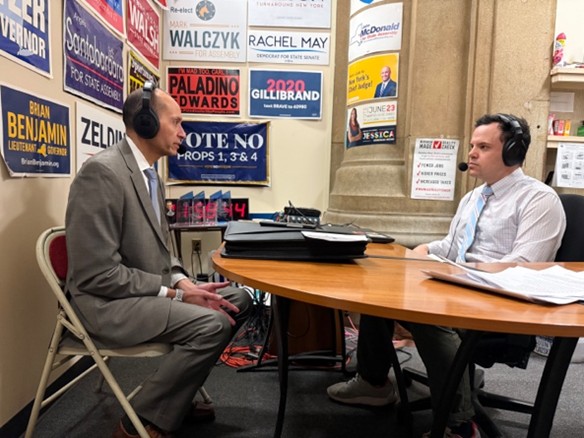 NYPTA President Miguel Velázquez sat down with David Lombardo of The Capitol Pressroom to explain why replicating the DMV fee upstate would support public transit and benefit all New Yorkers.

Listen: bit.ly/4u0bBBj