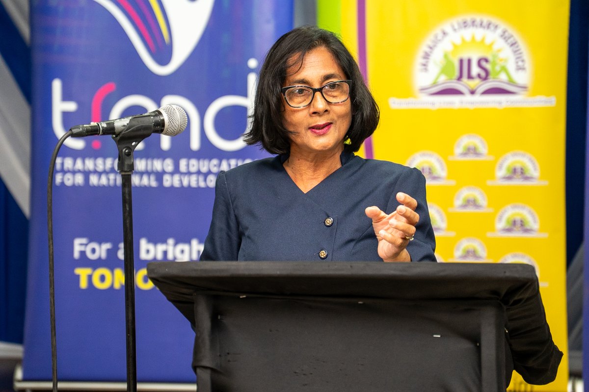 Jamaica Library Service tweet media