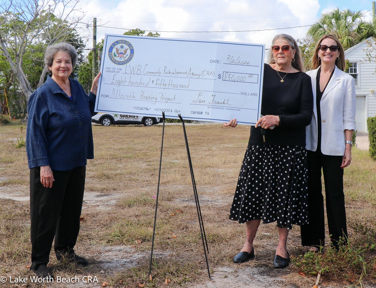 Rep. Lois Frankel tweet media