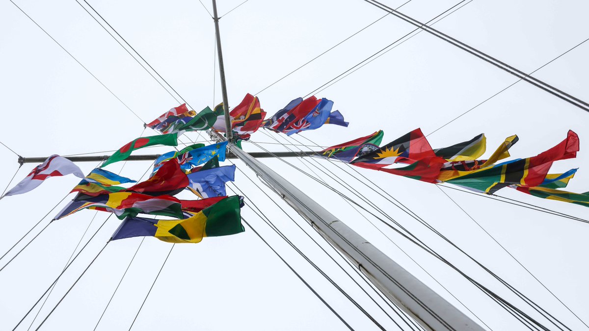 HMS Sultan tweet media