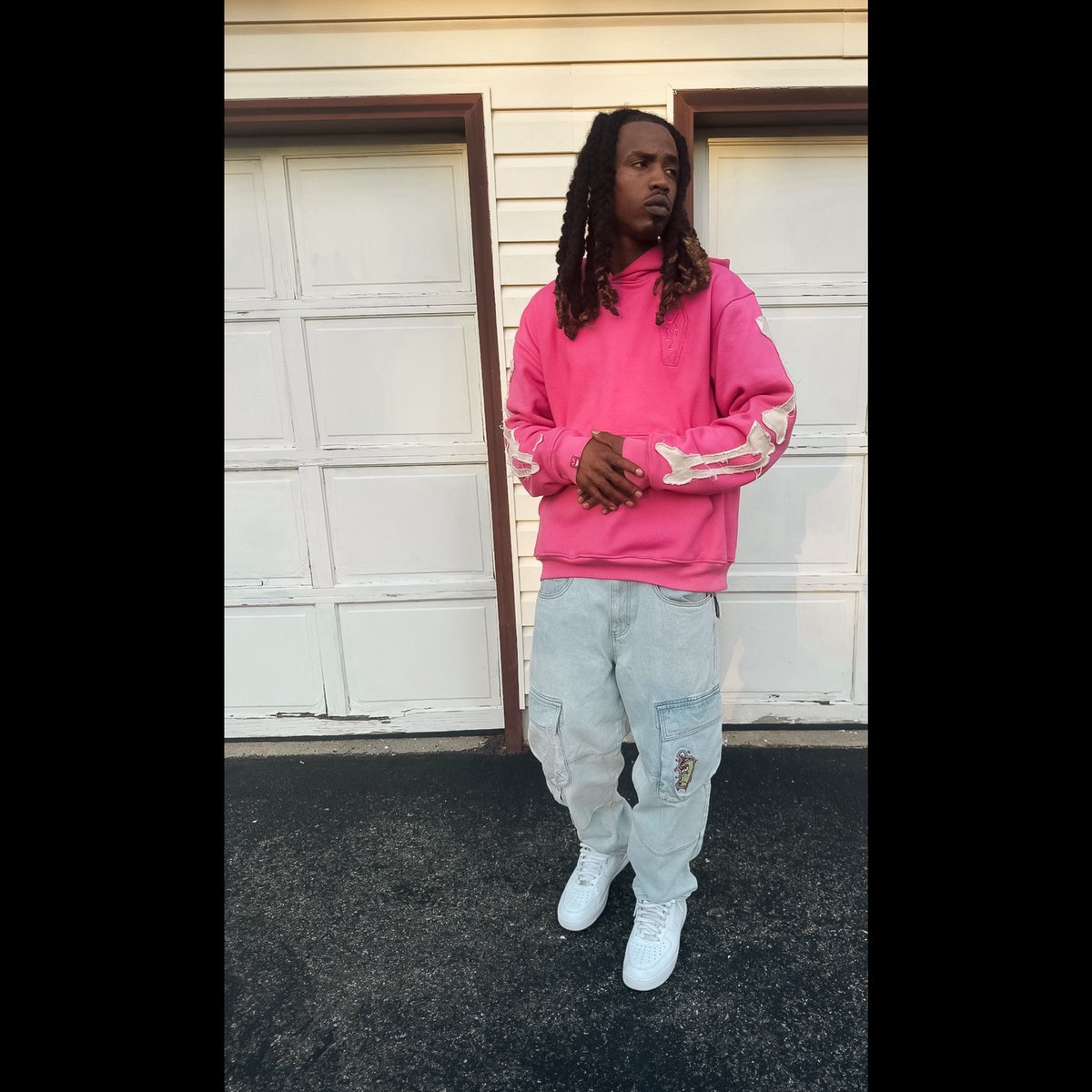 millyydagoat's tweet photo. LXRDZ Pink Skull N’ Bones Hoodie &amp;  LXRDZ Blue Zip Up 

SHOP at https://t.co/fS3CfOyJZj
.
.
.
.
.
📸: @beatsbyskye 
👕: @BXVTLXRDZ 
#lxrdz #clothingbrand #viralvideo #hoodies #fyp https://t.co/U4CPd8f5OJ