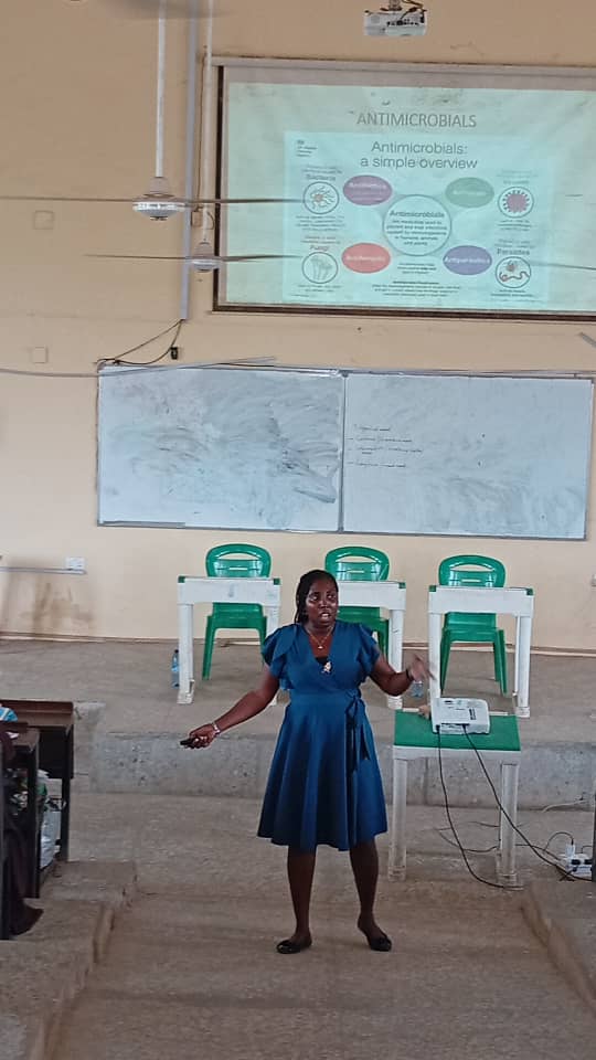 Amrclubfunaab's tweet photo. Theory meets practice! 🔬 Our AMR Workshop on the 4th of march, 2026 was a huge success. About 90 bright minds, hands-on learning, and a shared goal: fighting antimicrobial resistance. 🧪💊
Certificates earned, skills leveled up! 🎓
#AMR #FUNAAB #OneHealth #Science https://t.co/Nc3eT31OFB