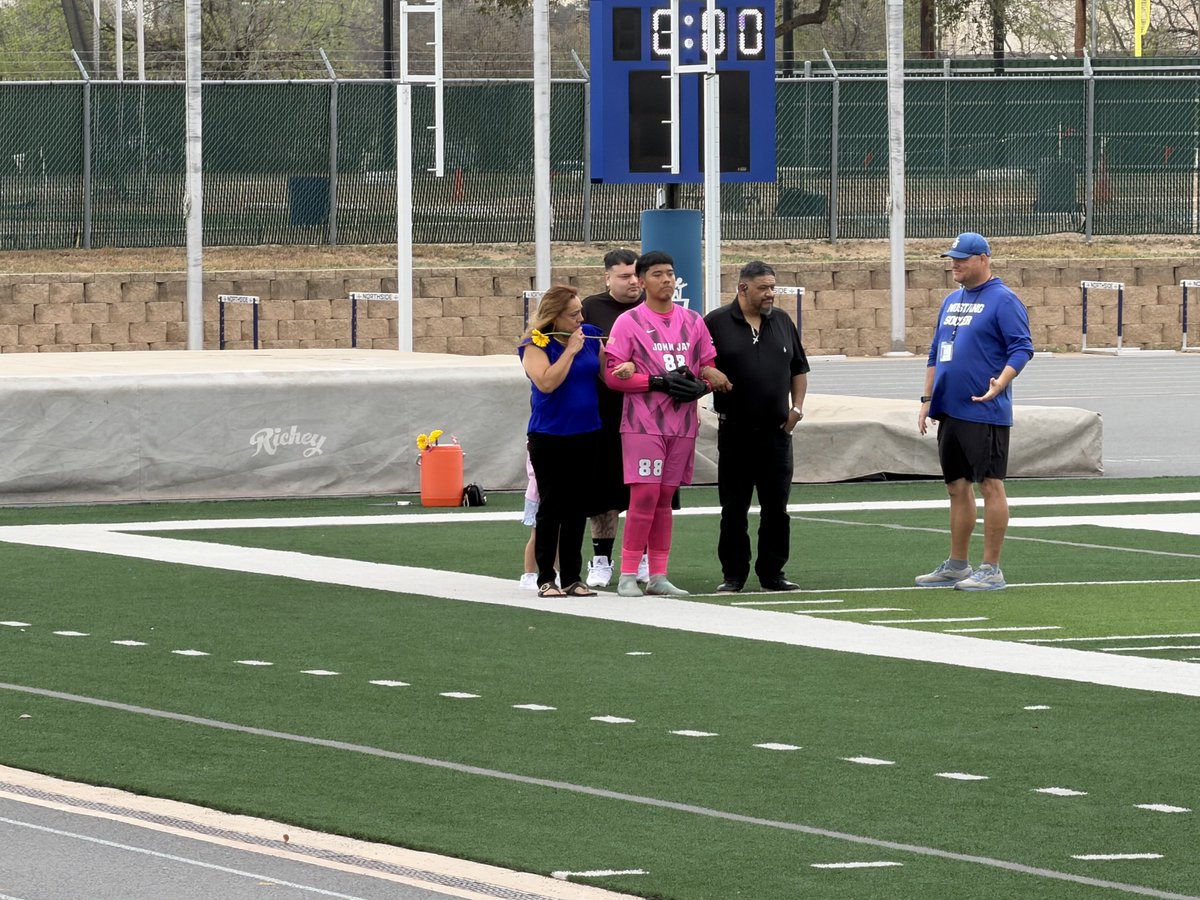 Daniel Mendoza tweet media