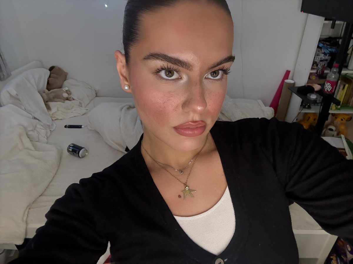 em ༊·˚ tweet media