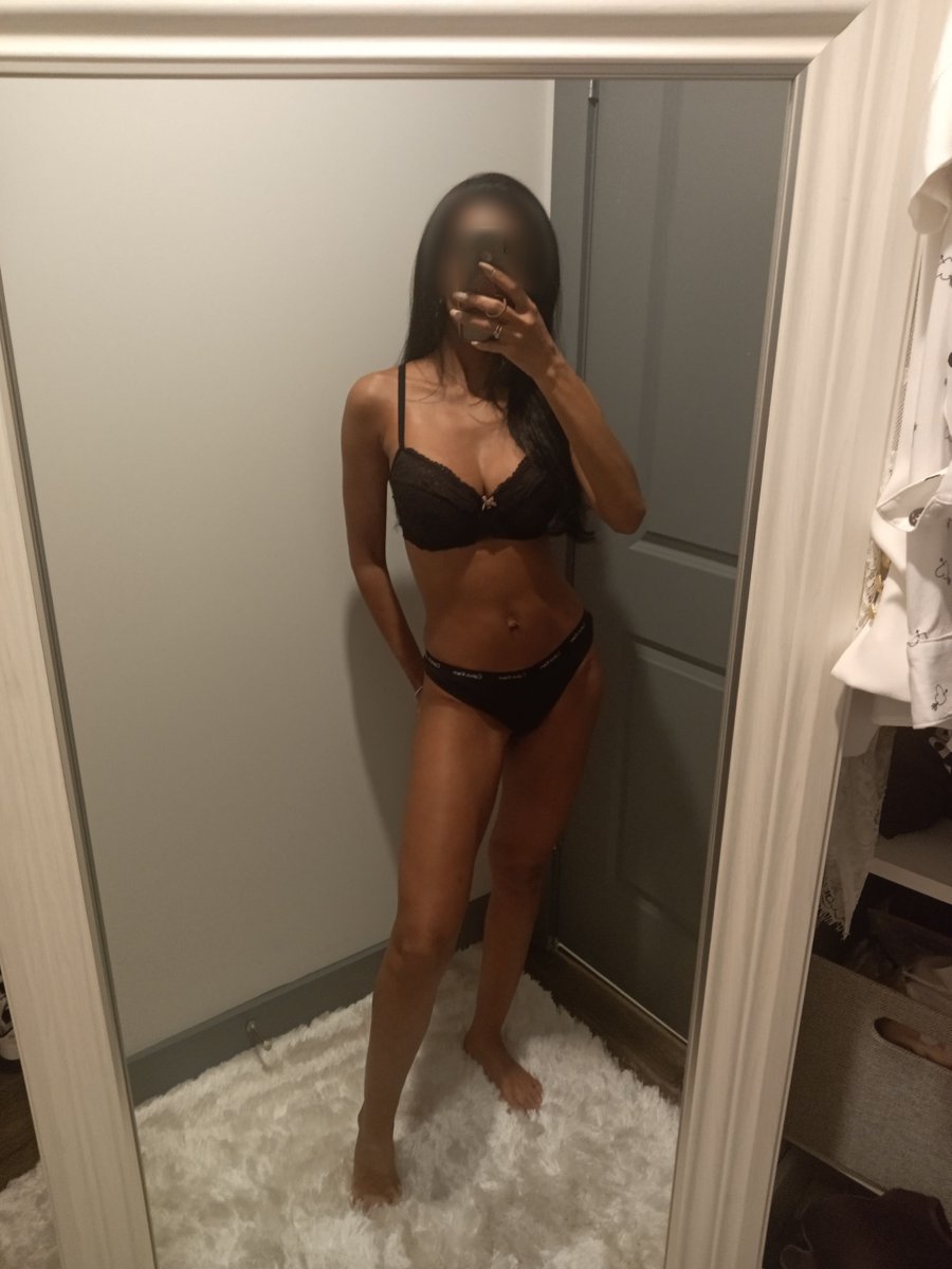 Leona Lisbon tweet media