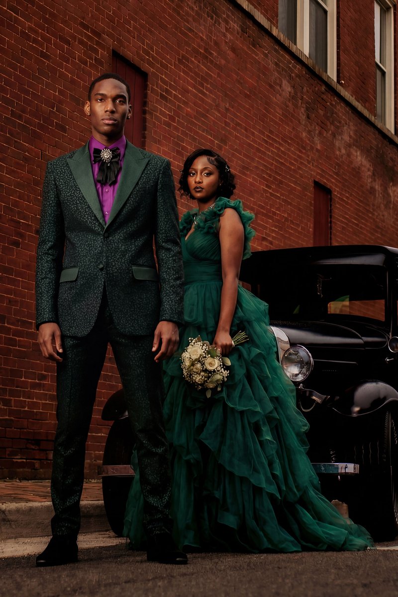 BARABASMEN's tweet image. Shine all night in the Chennai Sparkling Suit ✨
The perfect statement look for prom, weddings, and special nights. Stand out with bold sparkle and premium style.
🎉 Prom Sale: 10%–30% OFF 

barabasmen.com/products/chenn…

#barabas #promstyle #prom2026 #mensfashion #sparklesuit