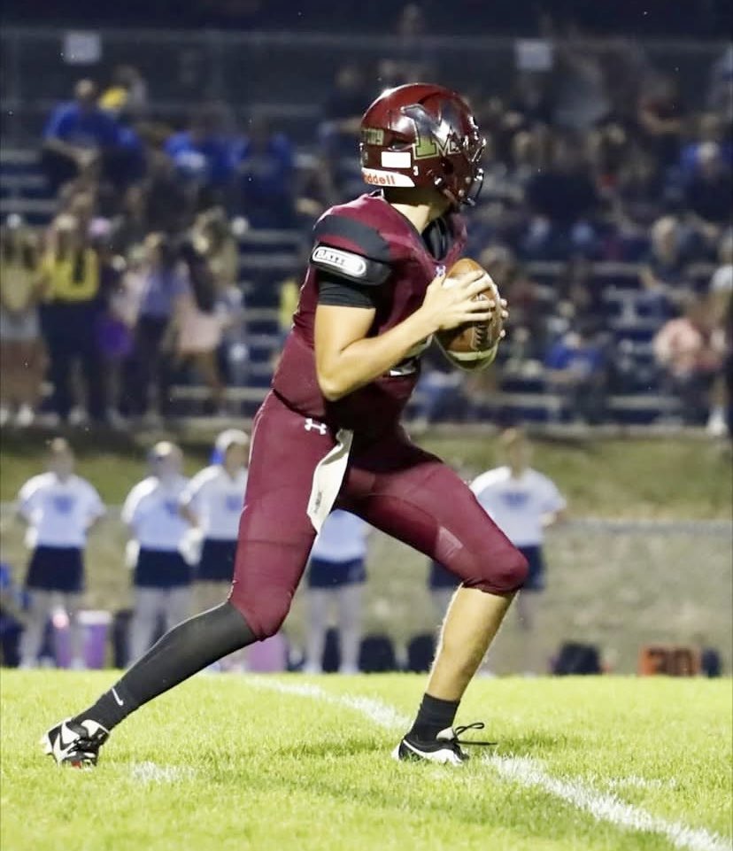 TopGunQB's tweet image. Congrats to #TopGunChicagoExpress7v7 #2027 teammates @DanBroomfield5 &amp;amp; @sam_vandello for being nominated for the @MoKan_Sports #TopProspect game @Elite7evens #TurfWars in #KC!