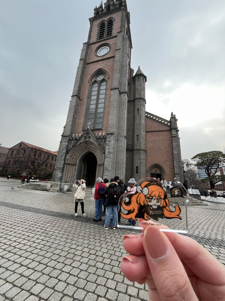 Marie Gold tweet media