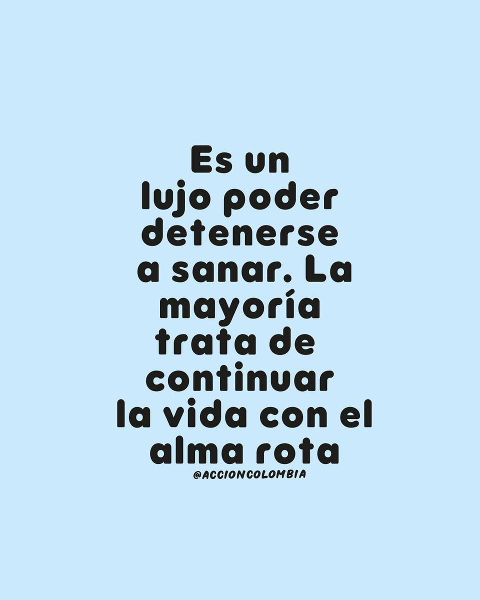 Parar, respirar, disfrutar. Porque la vida no es una carrera, porque no todo es competir para ser el mejor... Es un lujo estar fuera del alcance de los radares de la histeria, del bombardeo mediático, de la hipocresía de los canales digitales... Es un lujo... #somosfelices