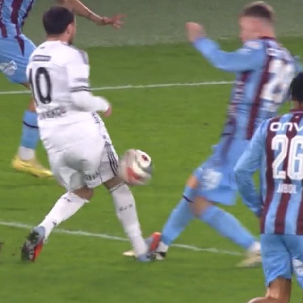 Colmanın Bandanası tweet media