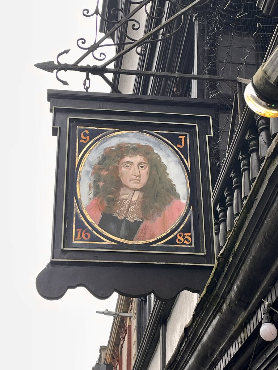 Mark Thompson tweet media