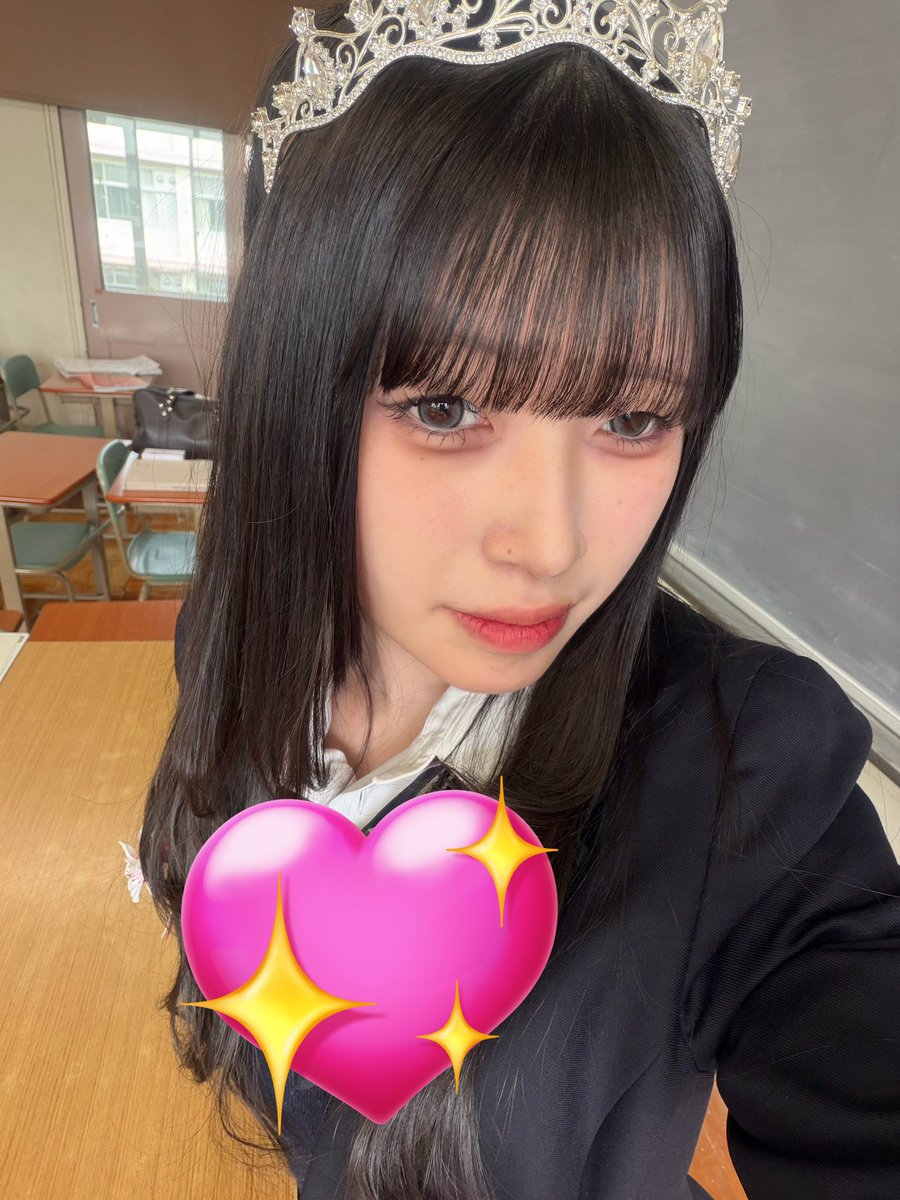 hb6xy's tweet photo. 高校卒業���た！#自撮り界隈 https://t.co/ByjnsPNTfK