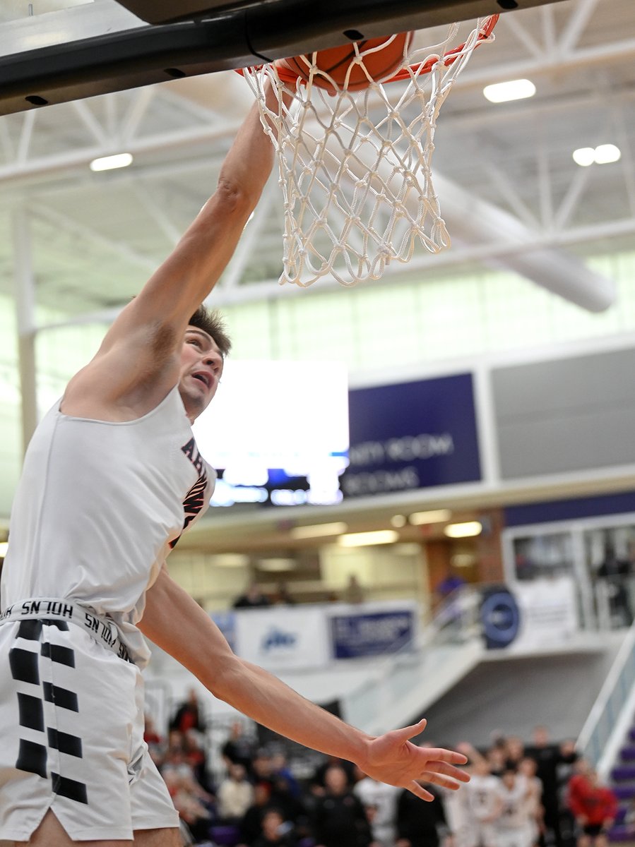 WOAC Sports tweet media