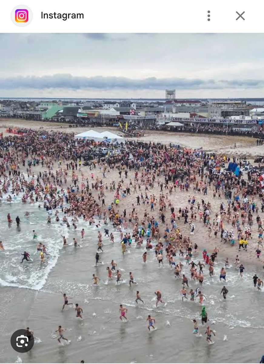 silvrgoat06's tweet photo. 1 week until we plunge again this time for the Special Olympics of NJ in the center of the Jersey Shore, Seaside Heights. Looking like in the 50s so 🤞 🌊 #PolarPlunge #SpecialOlympics #NJ #SeasideHeights #Exit82 #GreatCause #JerseyStrong https://t.co/NtTBHGz3wO