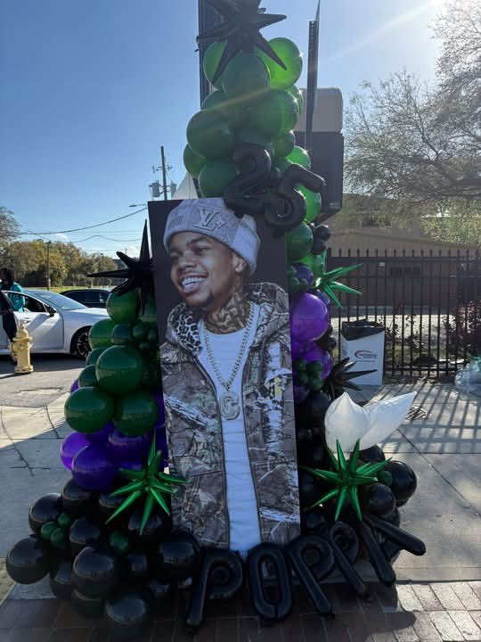 Princess 💫 tweet media