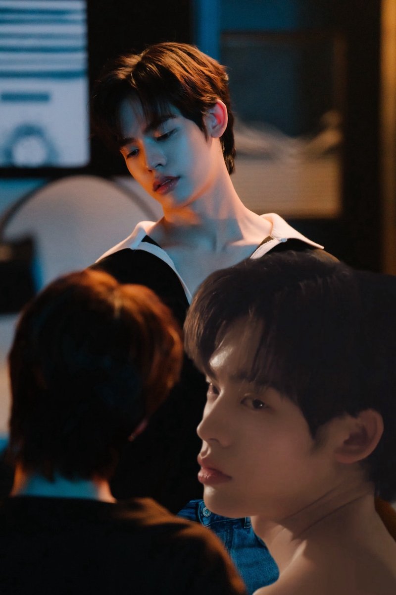 ใครดูจบแล้วเป็นไงบ้างครับ ขอรีวิวความรู้สึกหน่อยครับ … มา !!

Can u review DUANG WITH YOU EP6 .. Come on !!

#ด้วงกับเธอEP6