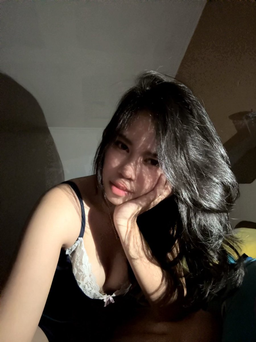 wopyuuu_ tweet media