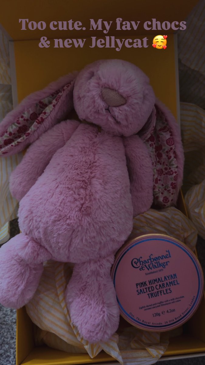 Emma Green tweet media