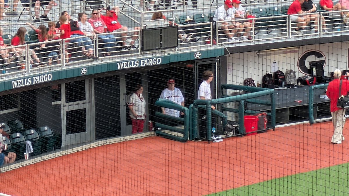 jeremyfield79's tweet photo. Spotted Strapper. LFG, Strapdawg!! @djohnstonuga @jeffdantzlertv https://t.co/xAHgbSebai