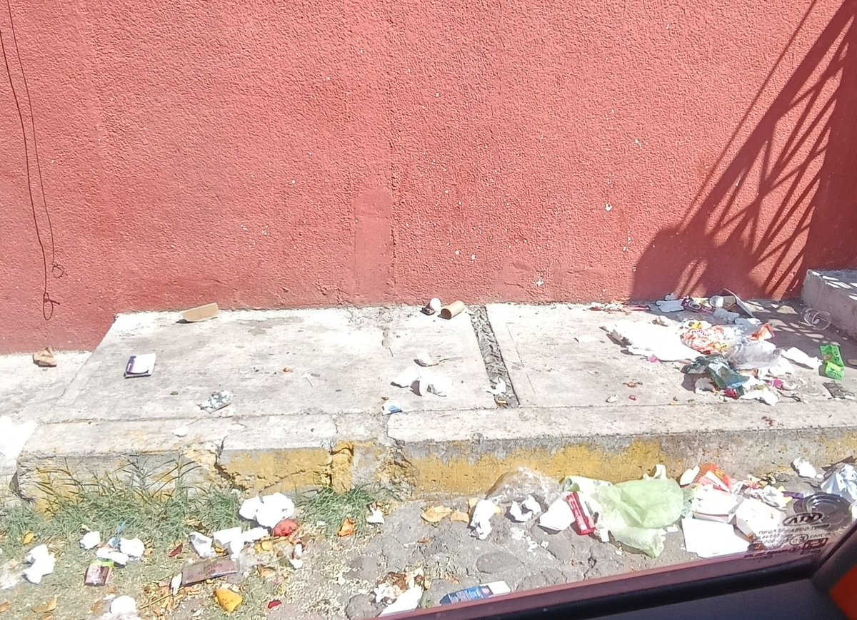 laura granados tweet media