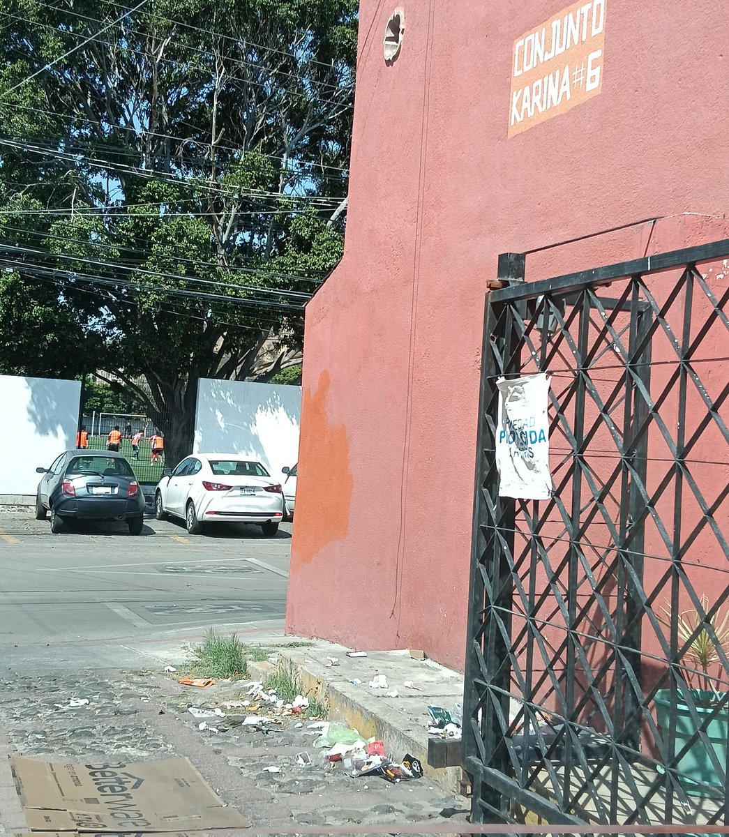 laura granados tweet media