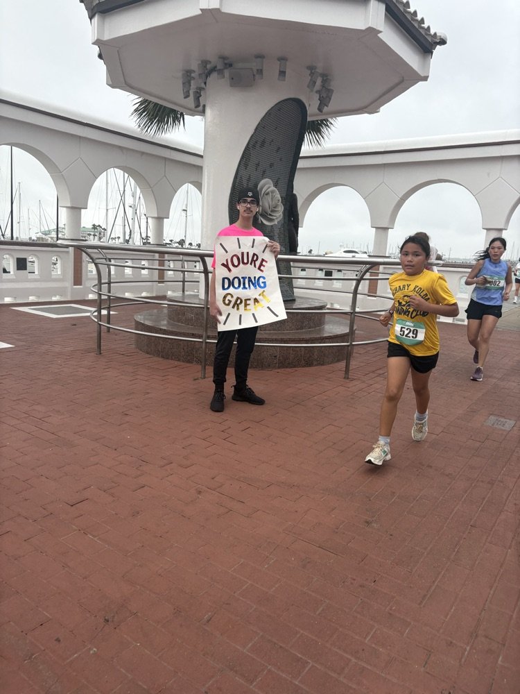 koldacadets's tweet photo. This morning, our Cadet Running Club proudly participated in the South Texas Goodwill 5K Run, showing incredible determination, teamwork, and school spirit!
Thank you to all parents/guardians, coaches and Cadets for your dedication and commitment! ❤️🤍💙 https://t.co/QiPtOIpIJN