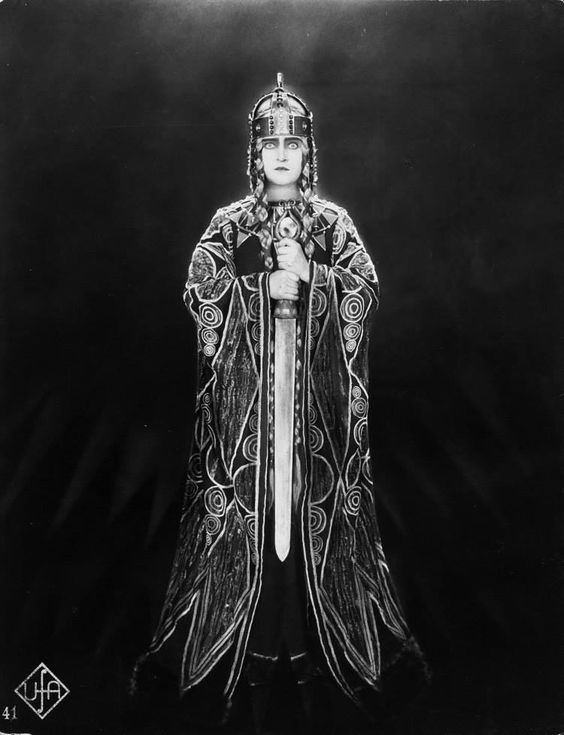 Kriemhild
"Die Nibelungen: Kriemhilds Rache", 1924