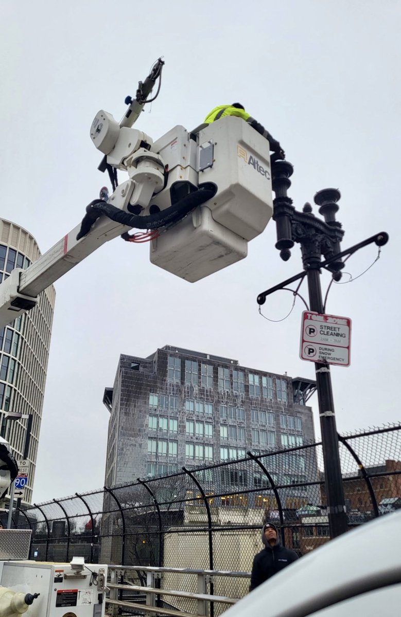 Boston Public Works tweet media