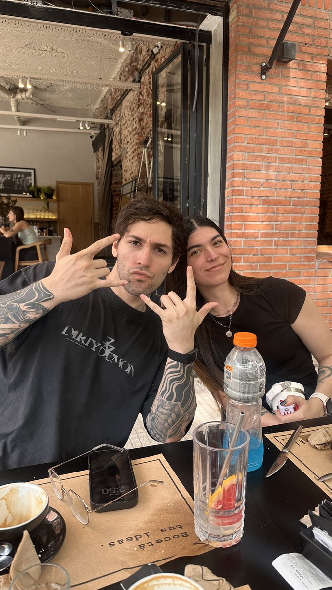 más cabritas del otro lado