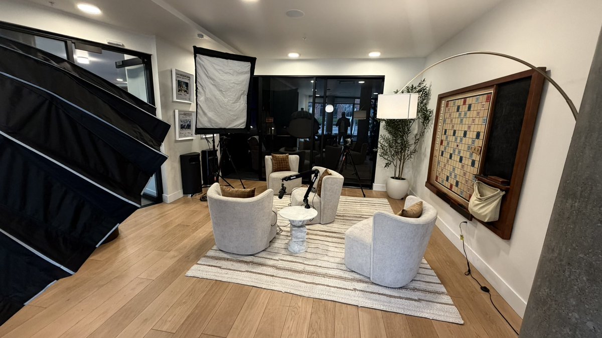 Mark Monroe tweet media