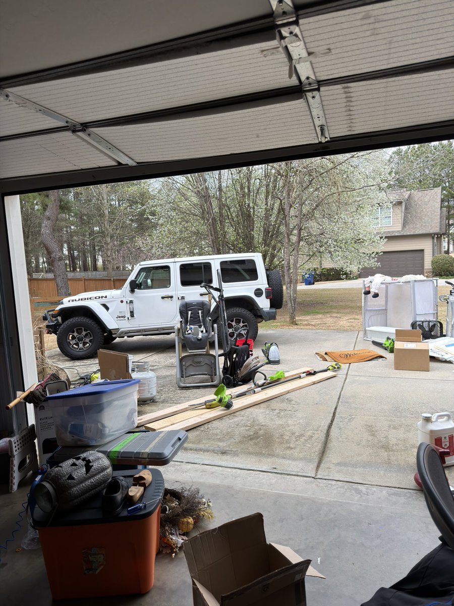 richardcostigan's tweet photo. Cleaning the garage and listening to @jeffdantzlertv and @djohnstonuga to call today’s double headers for @BaseballUGA ! Will help make my honey do list go by faster! #ItsSaturdayInAthens #GoDawgs https://t.co/PAvRTpjyON