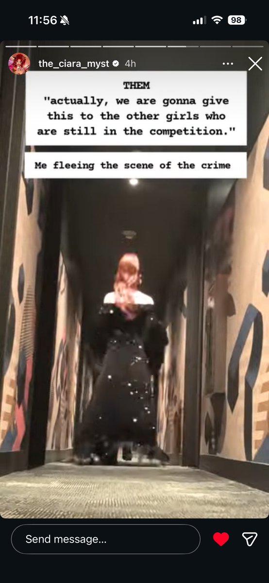 CiaraMystCrave's tweet image. ciara reportedly didnt know that these suitcases were going to the other girls when she packed hers 😭