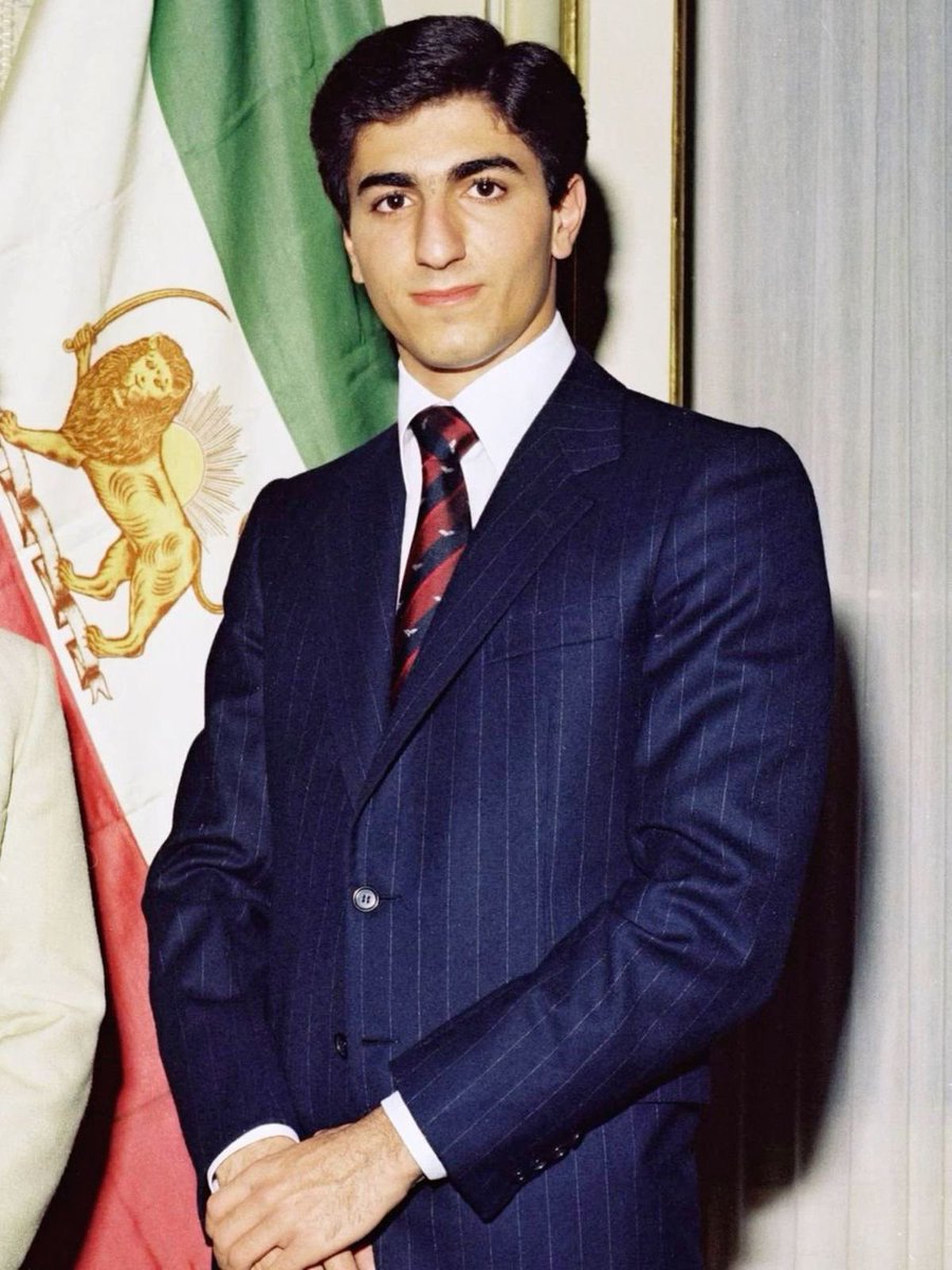 barcatrebles's tweet photo. Long live #Iran and long live Reza Pahlavi. We will fight, we will die, we will take back Iran. https://t.co/9oyD3gdrbf